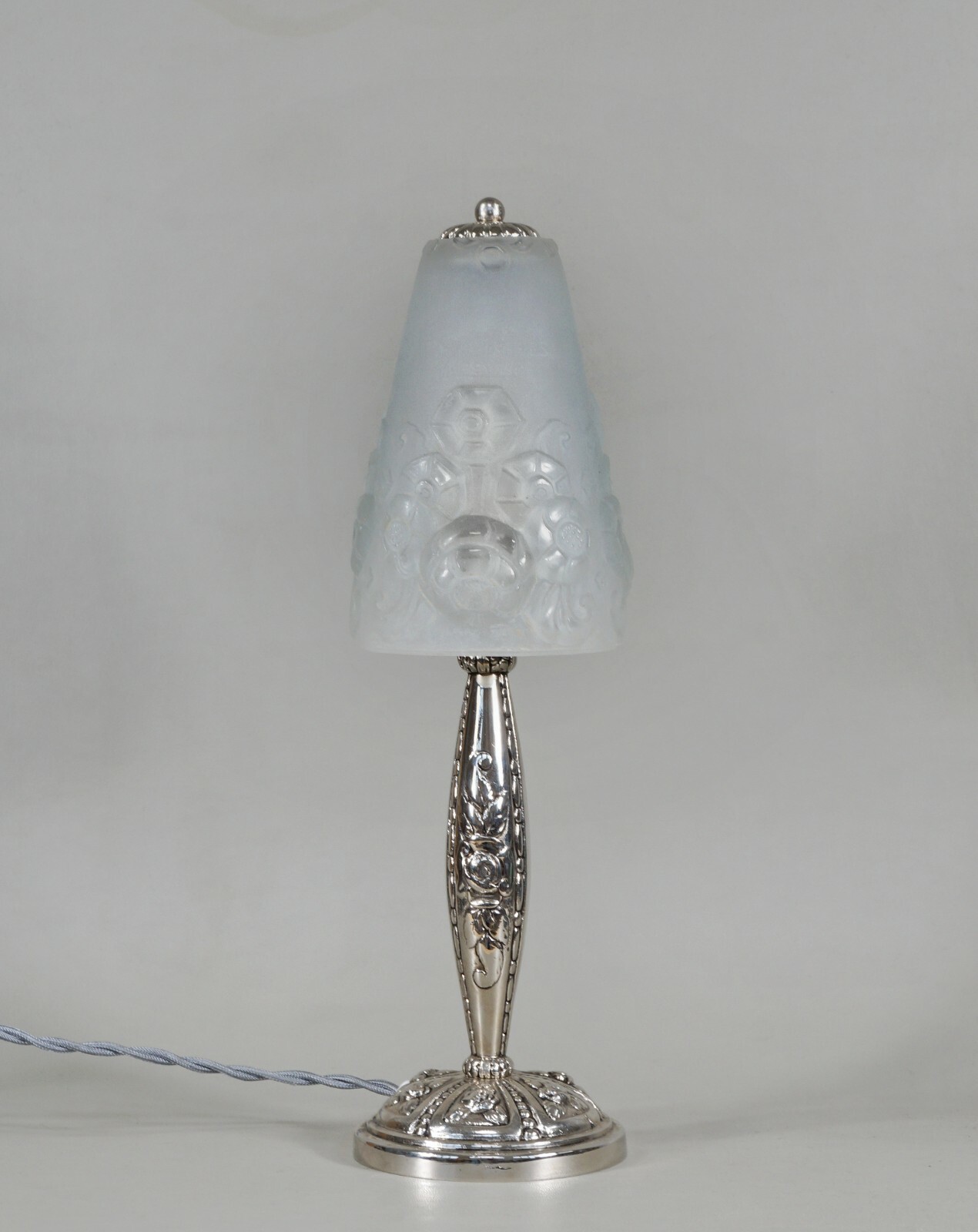 MULLER FRERES : French 1930 art deco lamp …………………………. France