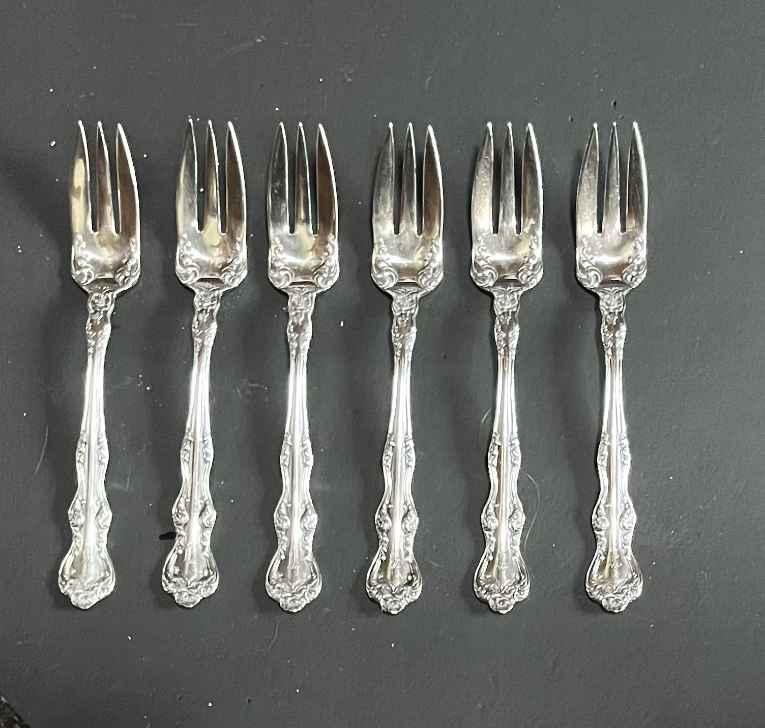 Lot of 6 Holmes & Edwards 1910 XIV/Orient Venice Cold Meat Forks Mono. W/ ‘P’