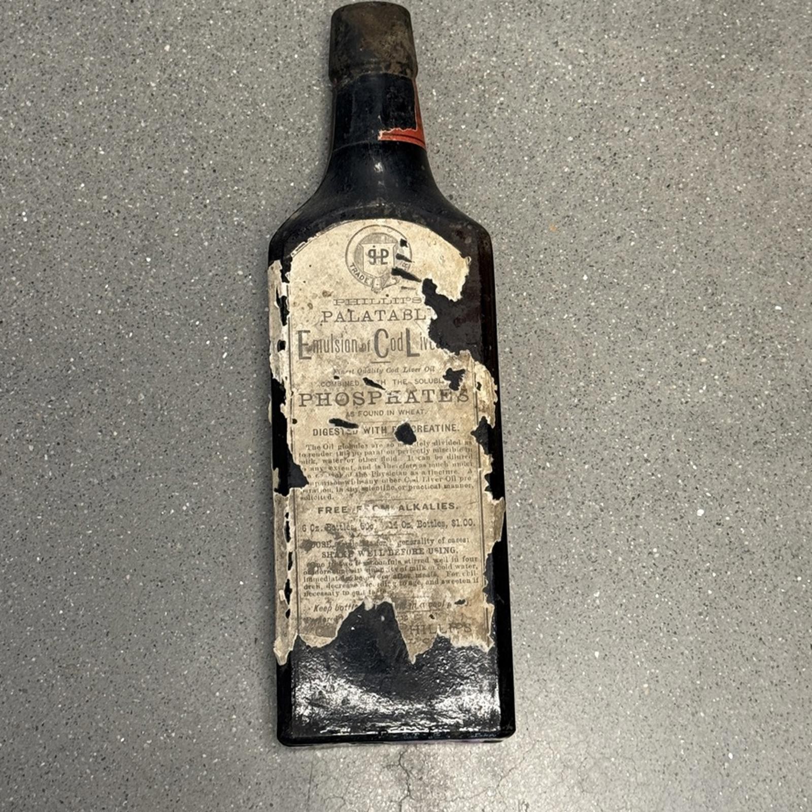 Antique C.H. Phillips Palatable Emulsion Of Cod Liver Bottle Cork Intact