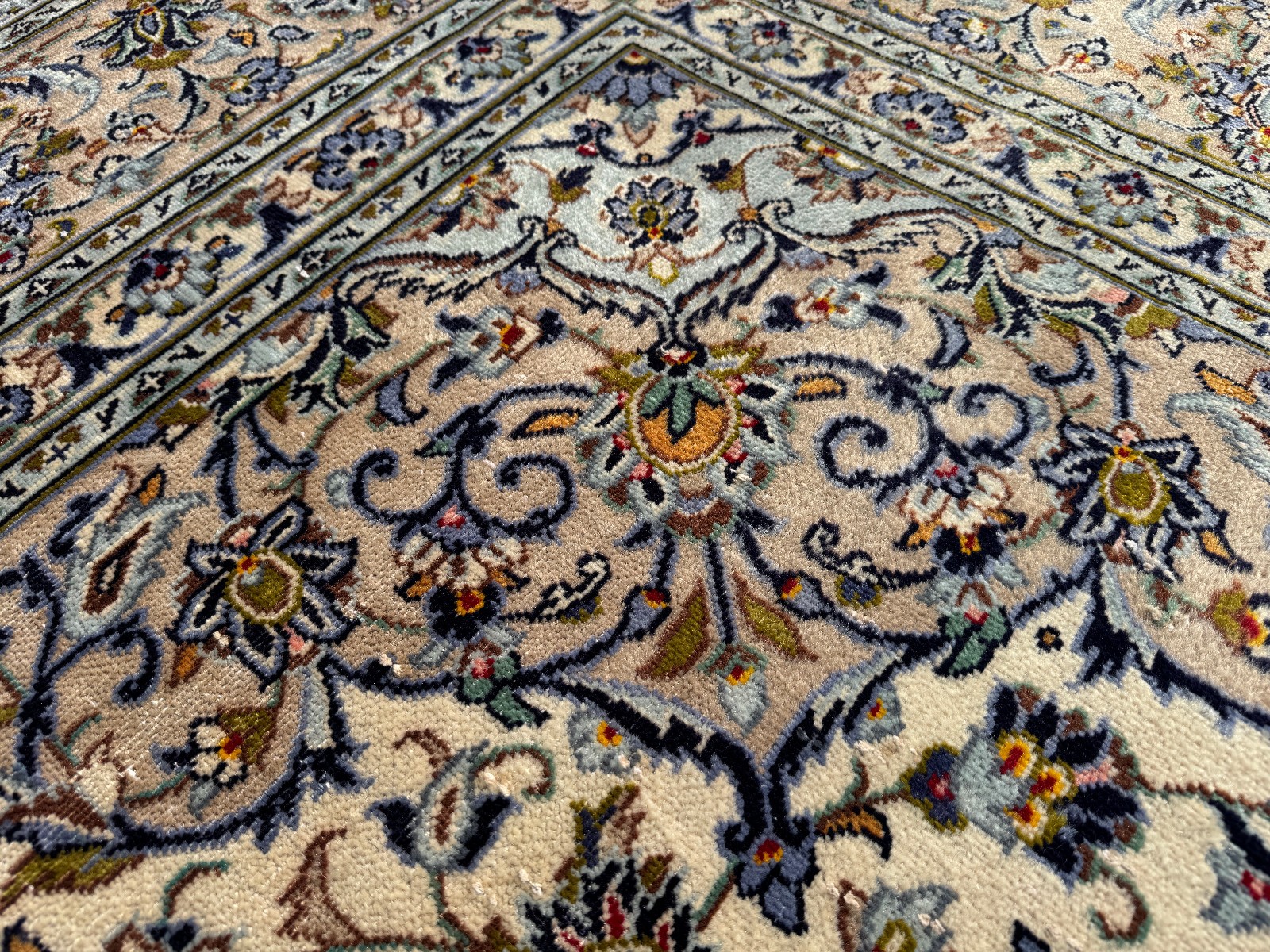 8×11 NEUTRAL ANTIQUE ORIENTAL RUG MUTED worn HAND-KNOTTED vintage handmade 8×10