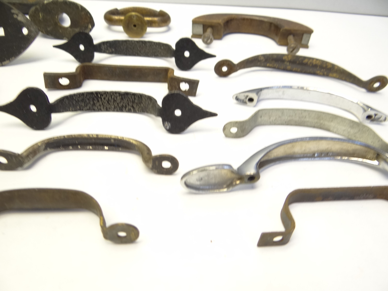 Antique Vintage Mixed Lot Wood Metal Iron Brass Cabinet Door Pulls Handles Parts