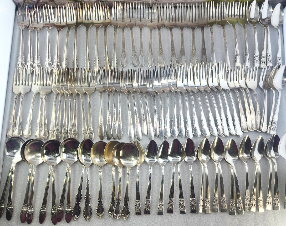 Mixed Vintage Silverplate Lot 100 Forks/Spoons Restaurant Wedding Mismatched