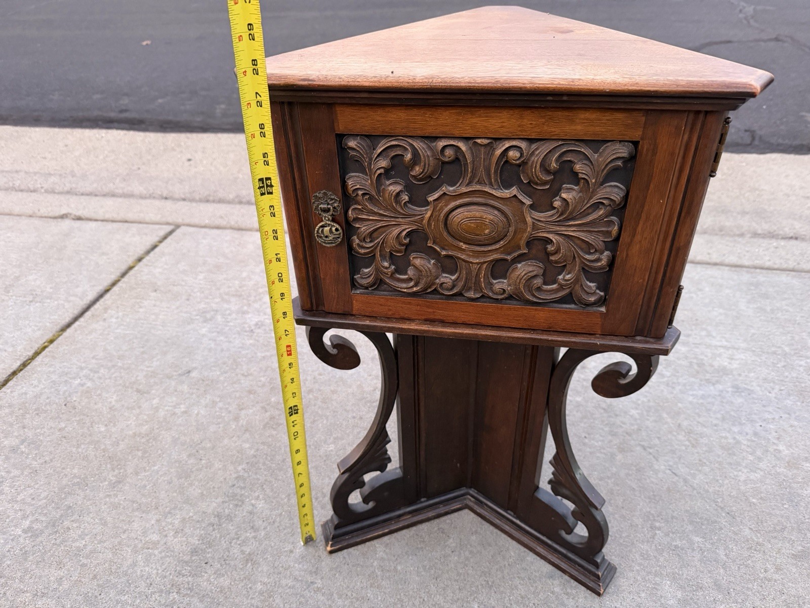 Triangular 1920 American Carved Chairside Table Humidor Smoking Stand Copper
