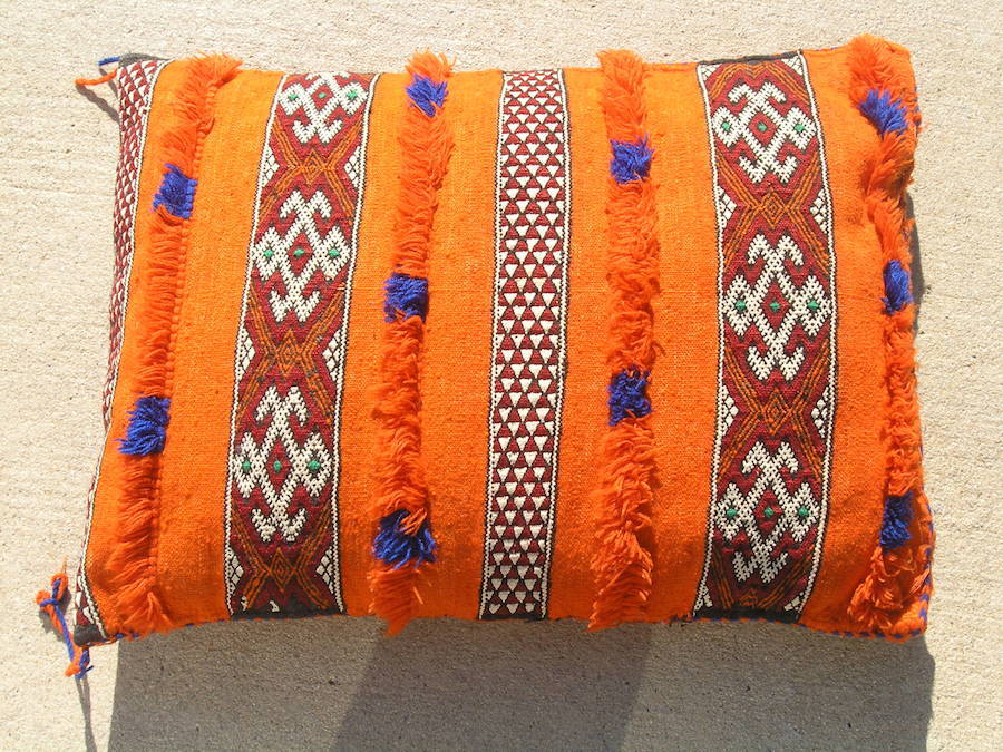 Vintage Moroccan Zemmour Flat Woven Hand Woven Oriental Rug Pillow 16×20″ Orange