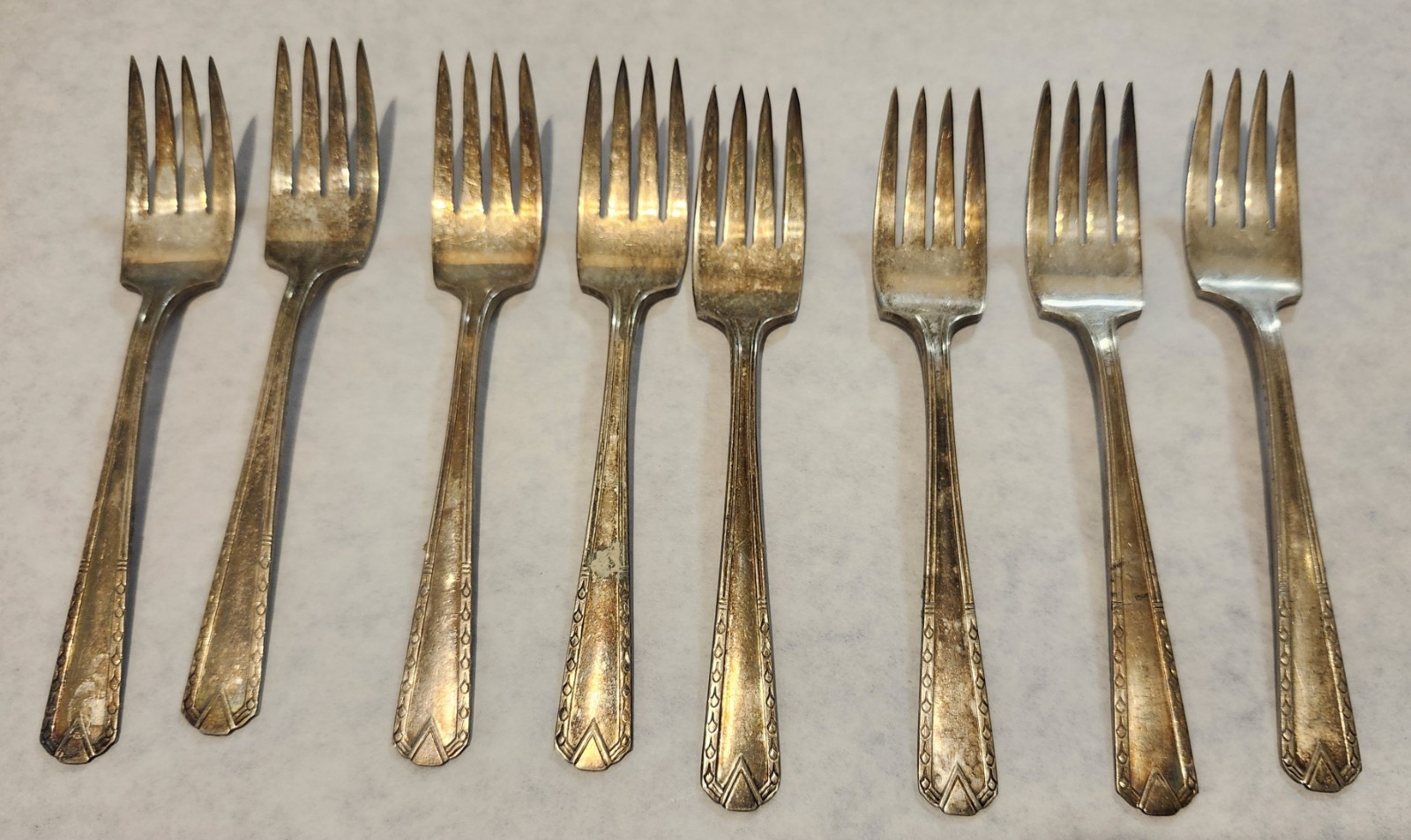 Vintage Castle Silver Plate 6″ Salad Dessert Forks Admiral Set Of 8 Patina