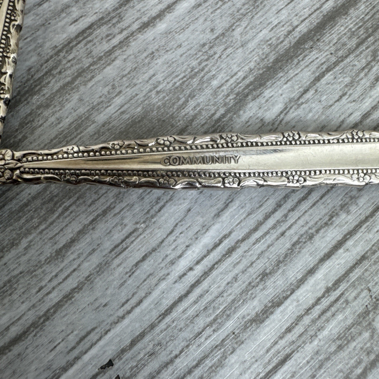 5 Oneida Community ROYAL LACE Silverplate 1973 Sea Food Forks