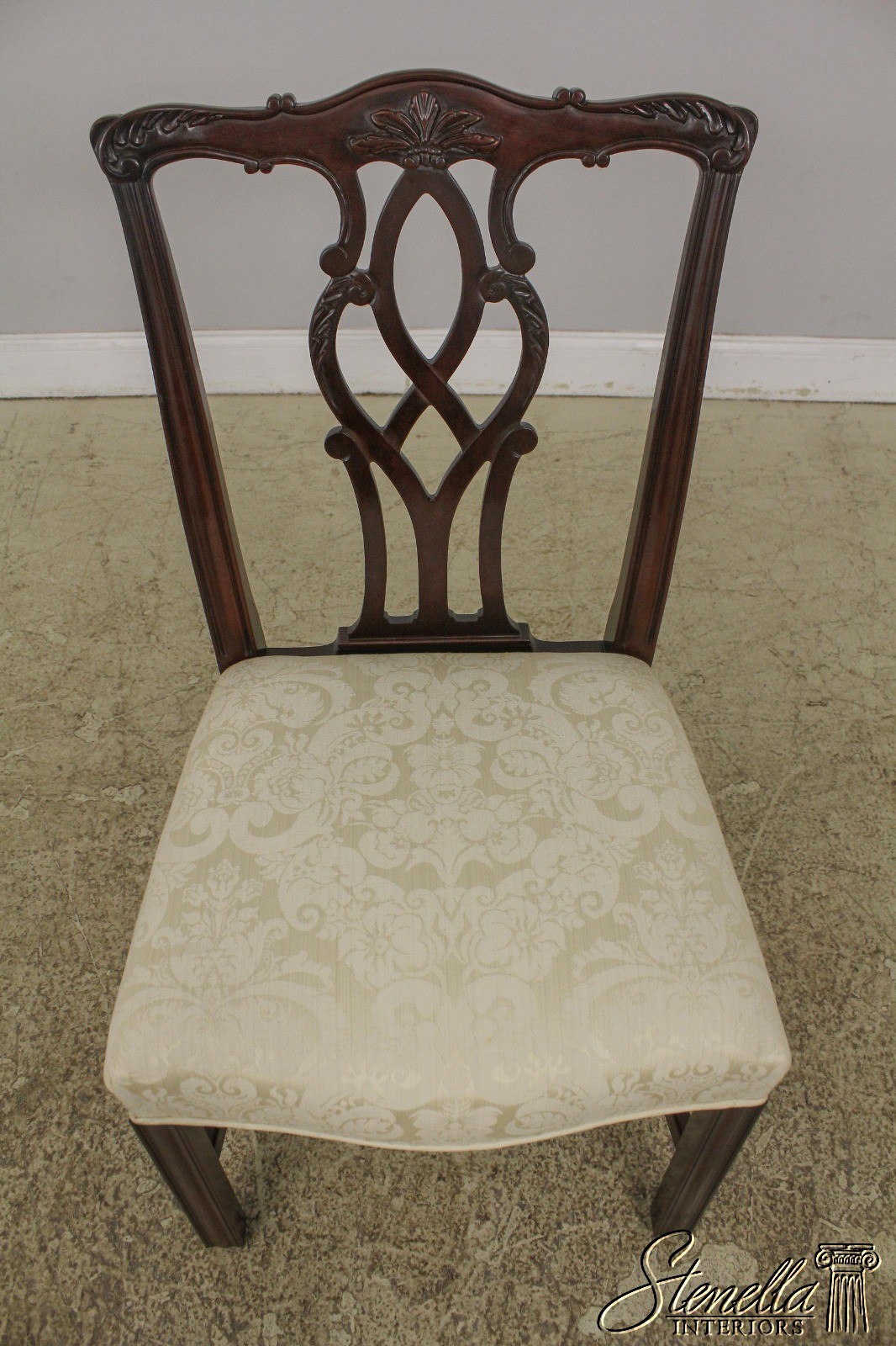L57480: Set of 8 KINDEL Oxford Mahogany Chippendale Dining Room Chairs