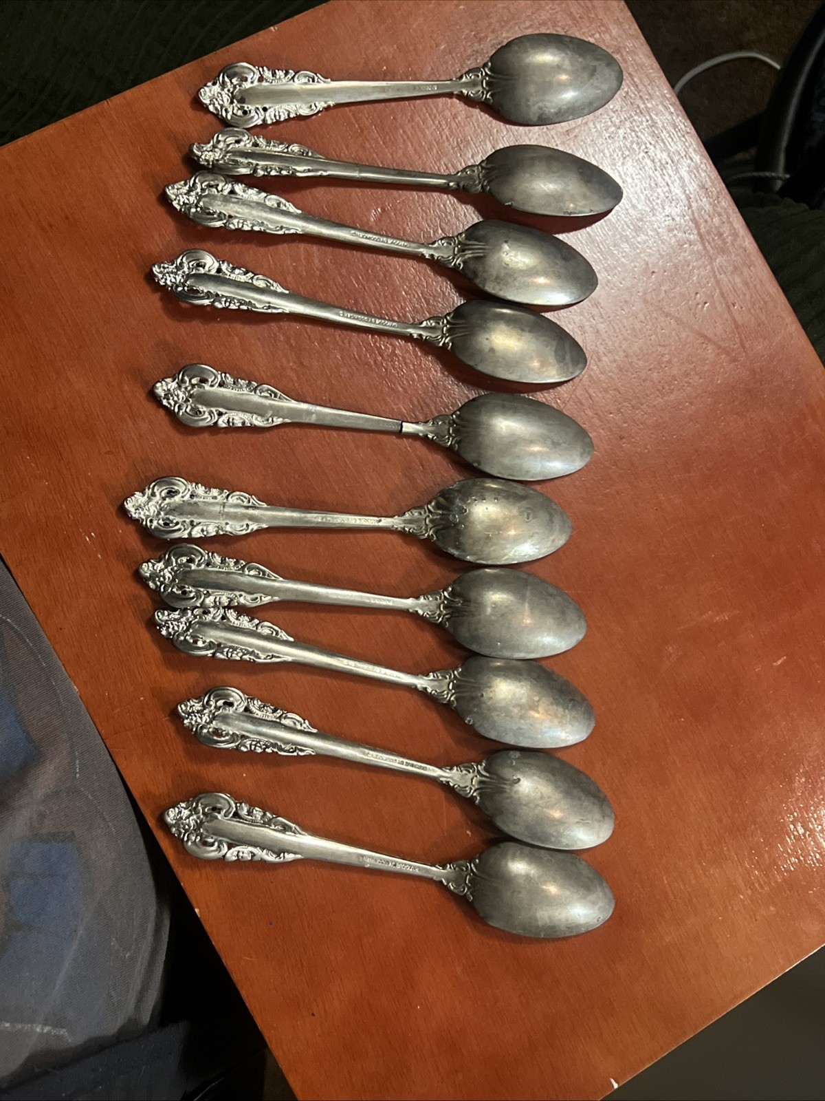 Baroque by Godinger Silver Plate Flatware Set Of 51 In Wood Felt Lined Box As Is