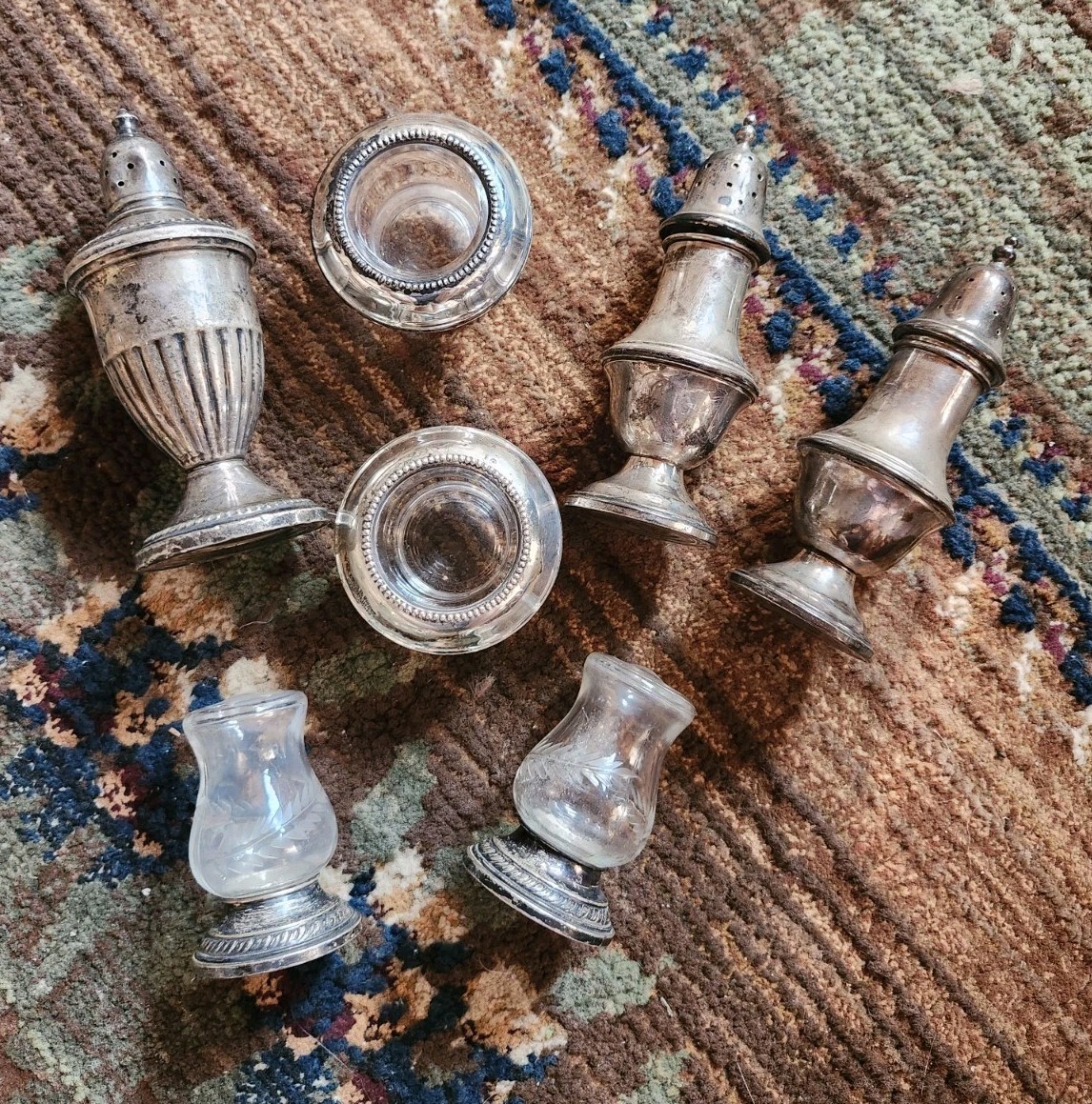 Vintage Sterling Silver Salt & Pepper Scrap Lot Plus Glass & Silver Rimmed Salts