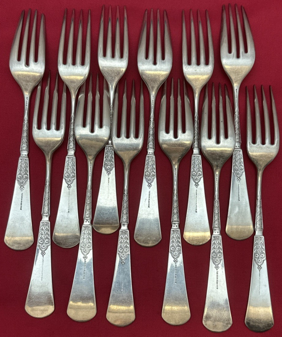 12 Pc 1879 UNIQUE Pattern (Name) Silverplated DINNER FORKS Wilcox Reed & Barton