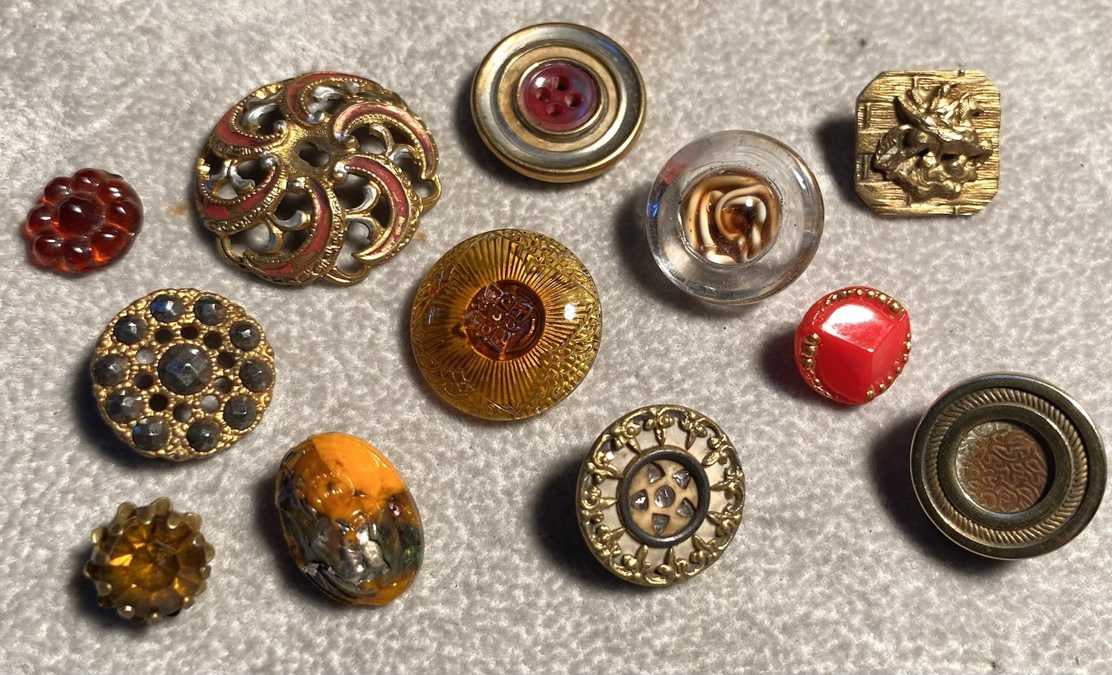 Antique Button Group Of 10 Glass In Metal ,Celluloid, Metal, Shell 1/2” -7/8”