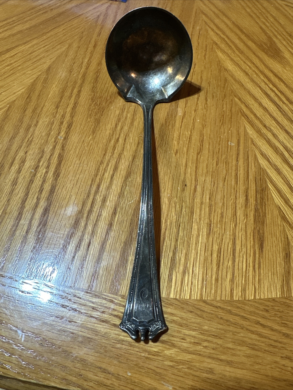 Vintage 1847 Rogers Bros Silver Plated Ornate Ladle Serving Spoon 9.5″ S Mono?
