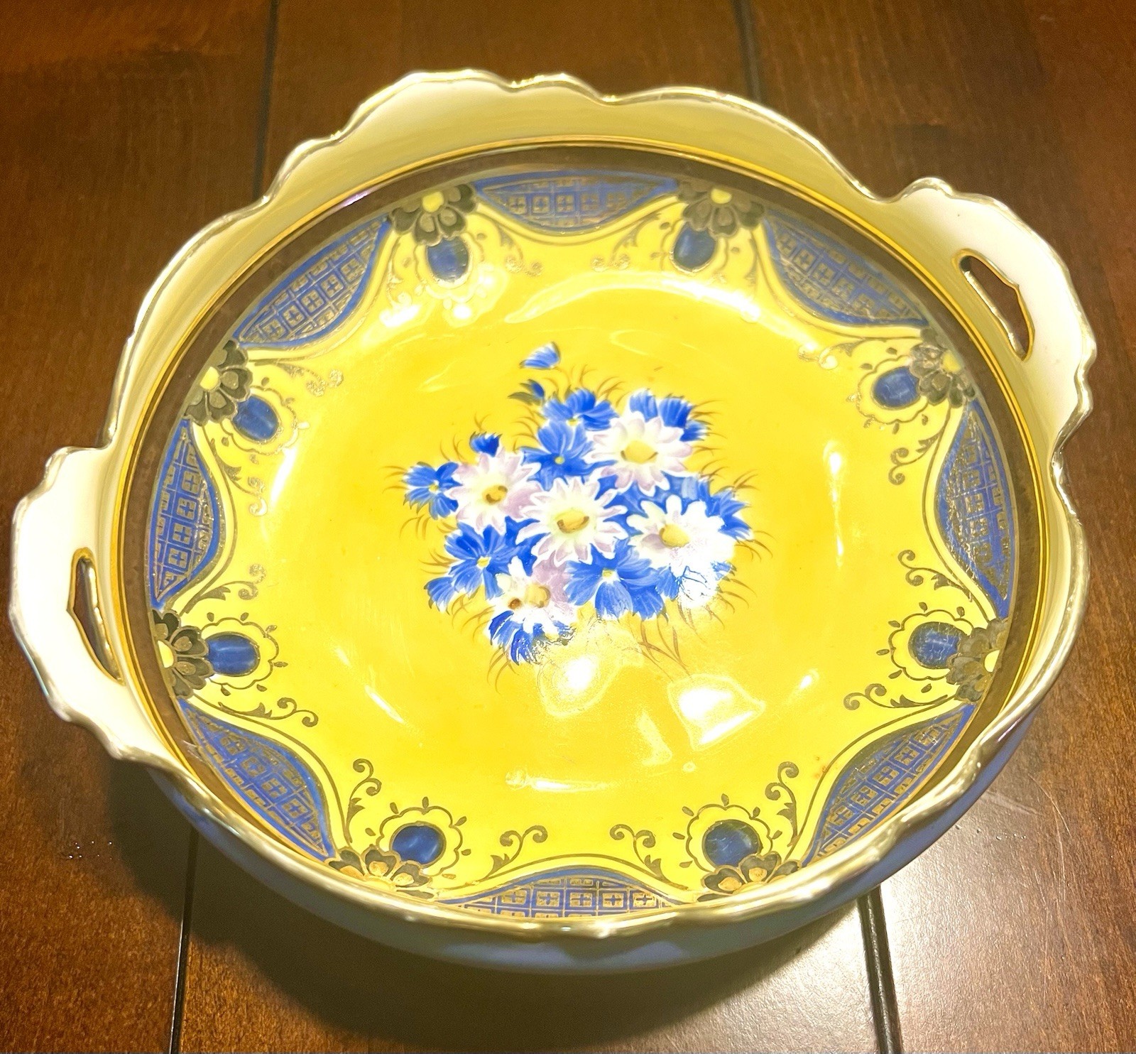 Antique 1910-1940 Noritake handpainted made in Japan footed double handled Dish