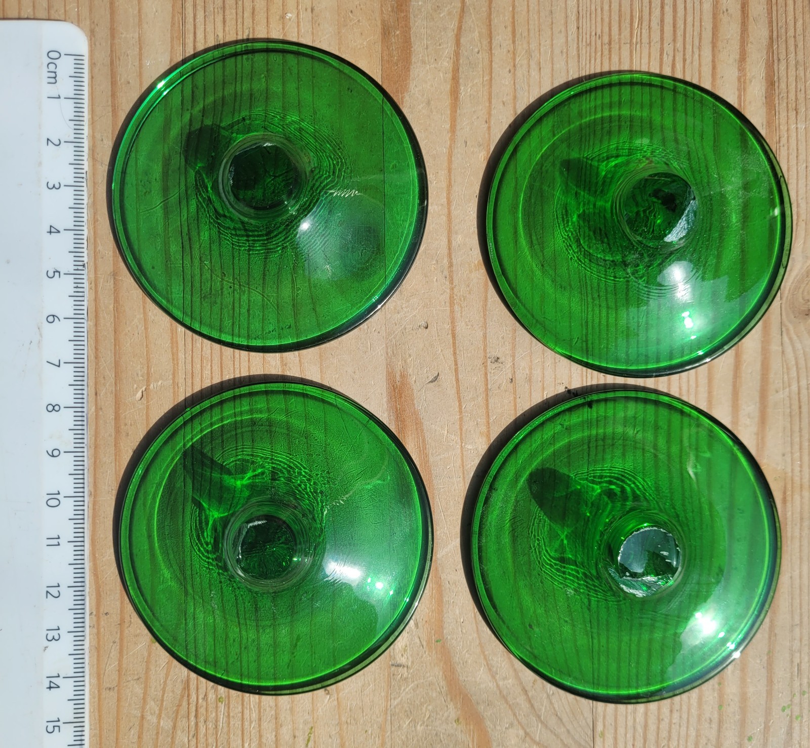 Stained Glass supplies 4 green roundels rondel