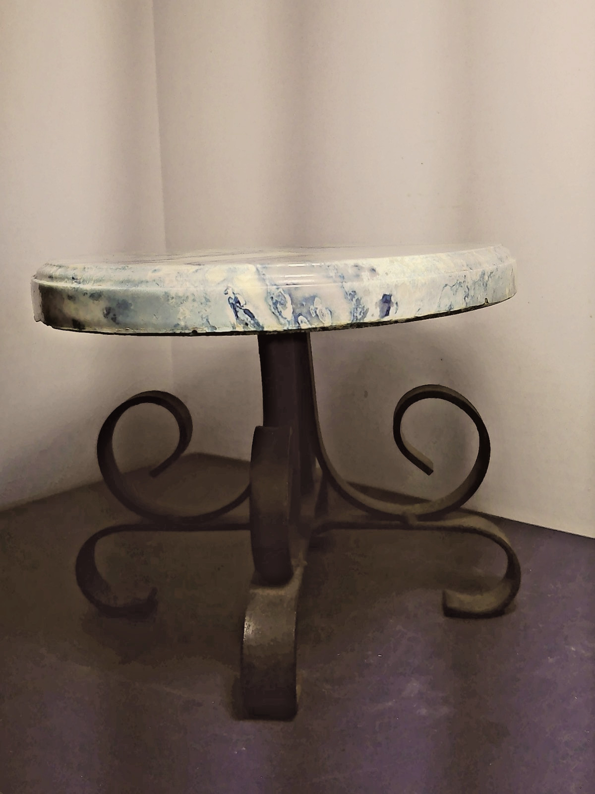 Acrylic Wrought Iron Plant Stand 6.5″