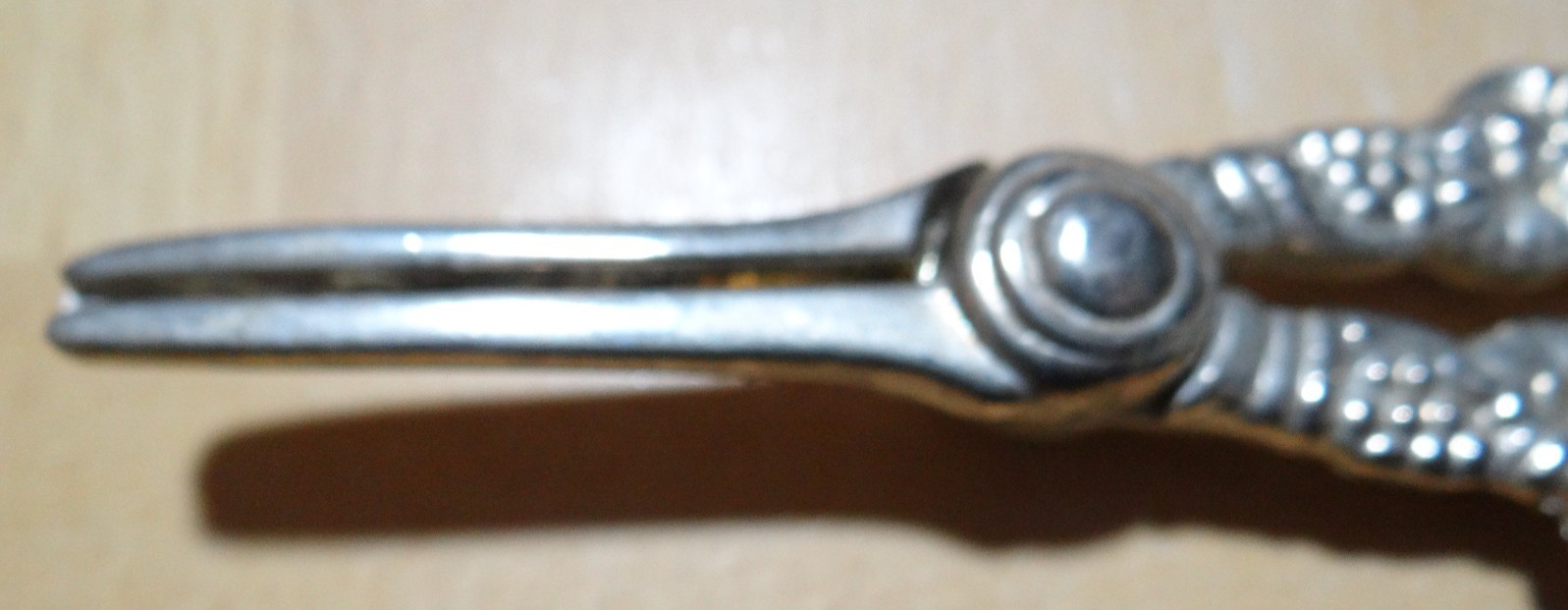 Grape Shears Scissors Fox and Grapes Design Silver Plate Vintage