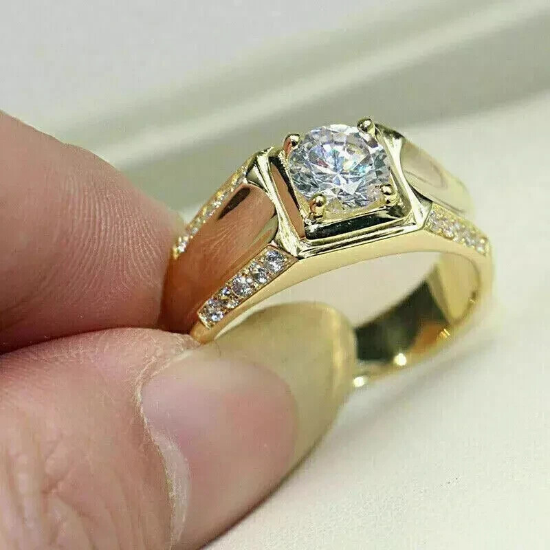 2Ct Round-Cut Moissanite Solitaire Men’s Engagement Ring 14K Yellow Gold Plated
