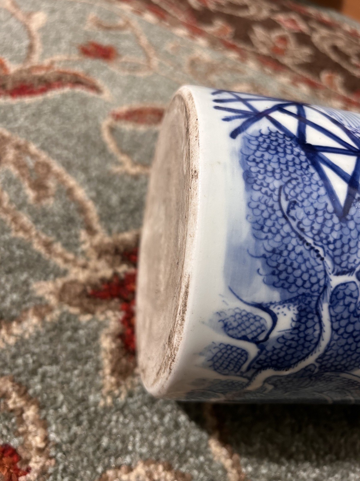 Rare Qing dynasty Shunzhi period Blue and White Mountain Landscape Vase