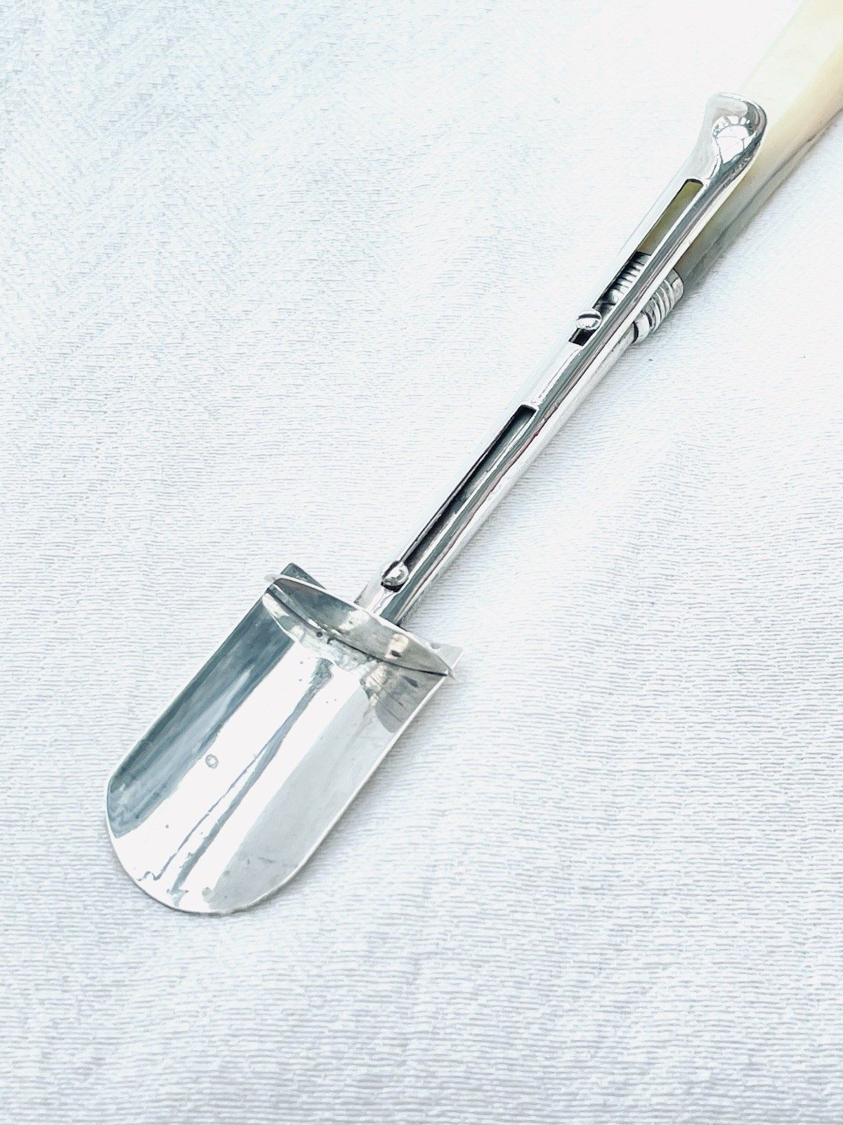 GEORGE III STERLING SILVER STILTON CHEESE SCOOP – Samuel Pemberton, B’ham, 1807