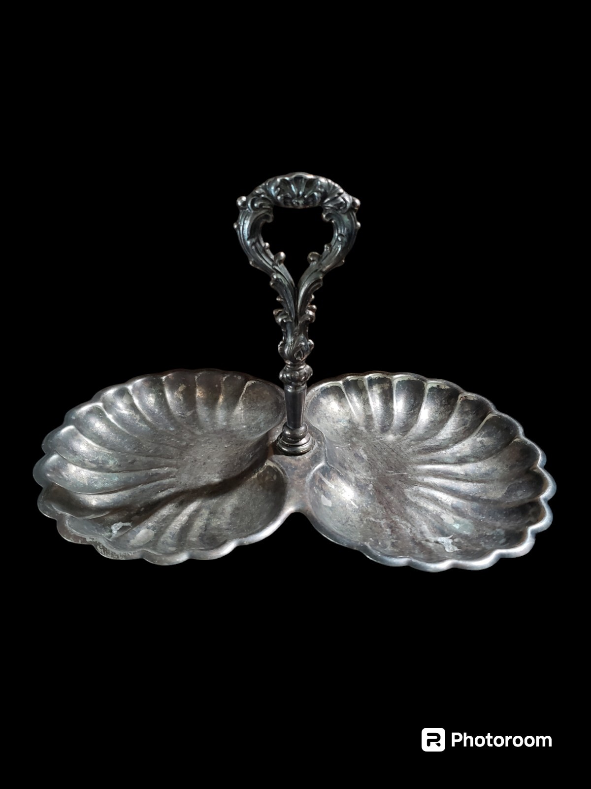 ANTIQUE ENGLISH STYLE HANDLED 2 PART BON BON DISH SILVER PLATE