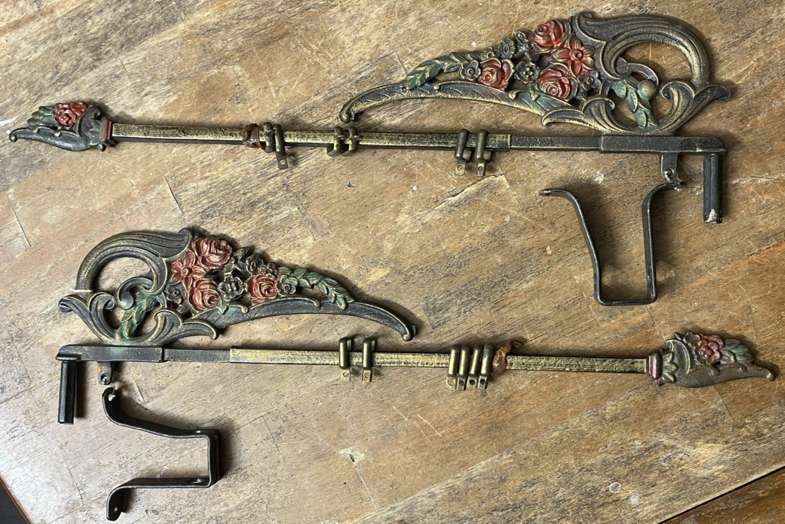 2 Antique Cast Iron Metal Curtain 18″ Swing Arm Rod & Bracket Set ROSE FLOWERS