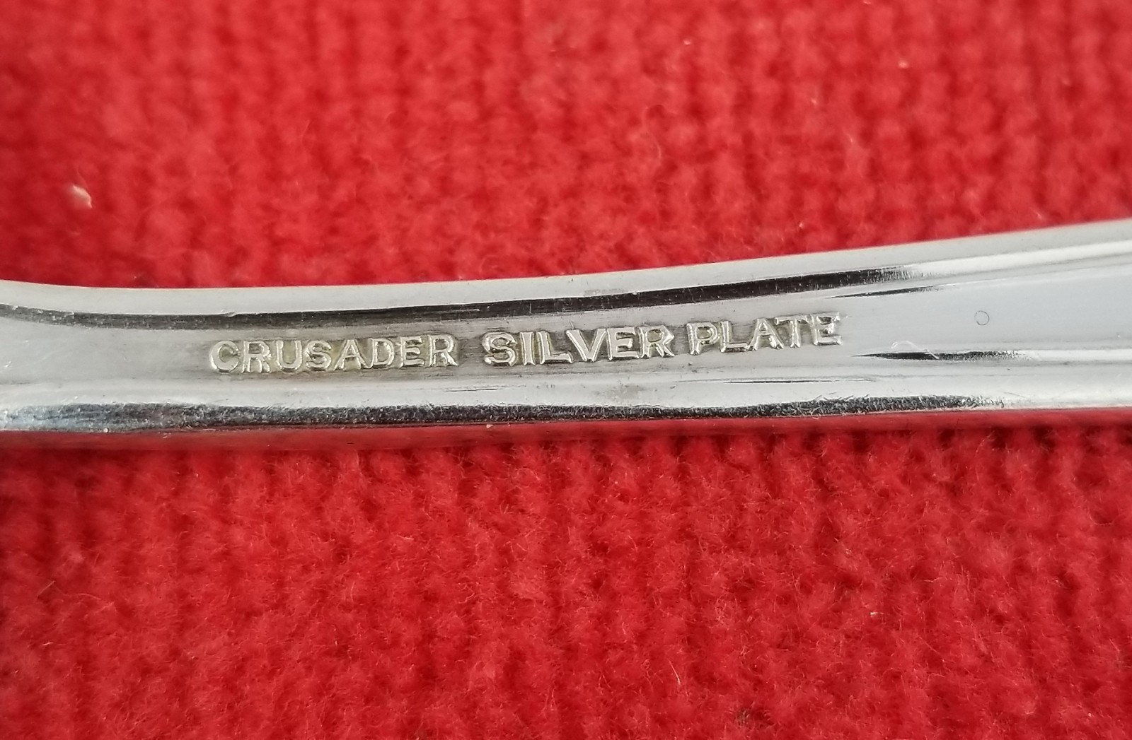 Salad Fork ~ Drexel by International / Crusader Silverplate Flatware 6 1/8″
