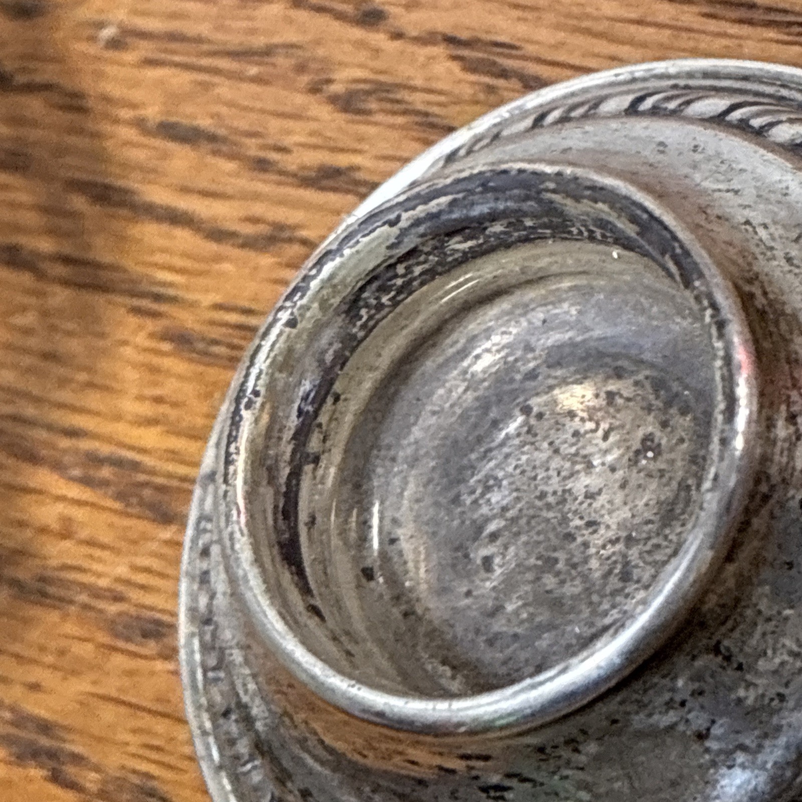 Vintage Quaker Silver Co. 703 Sterling Glass Salt Shaker Etched Leaf