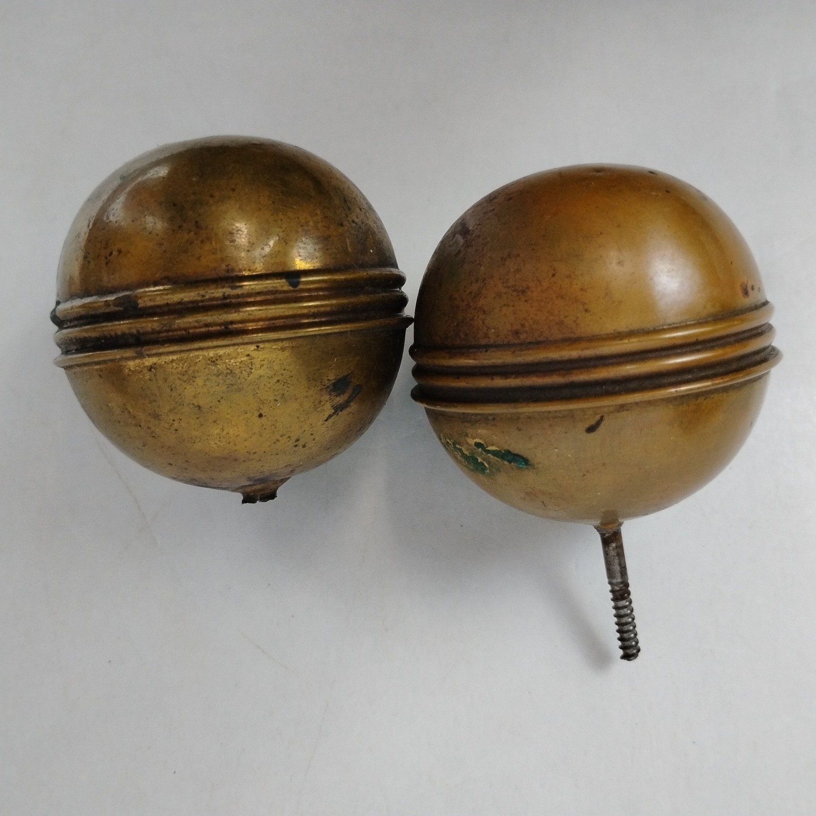 8 Old Brass Bed Post Finials and Collars Set Banded Ball Hardware 2″ Reclaimed