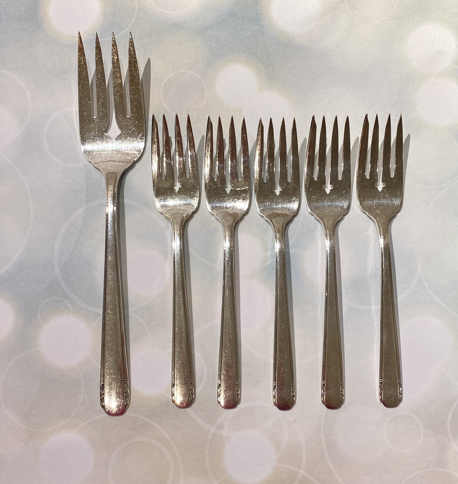 Tudor Plate Oneida Community Silver 5 x Salad Forks, Meat Fork 1926 ELAINE