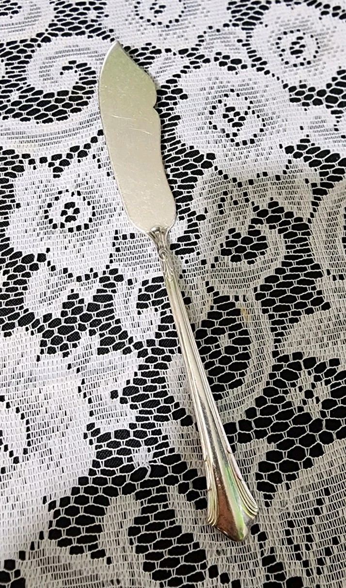 GORHAM ART DECO c1930 LADY CAROLINE SILVERPLATD “6 7/8” MASTER BUTTER KNIFE 🧈