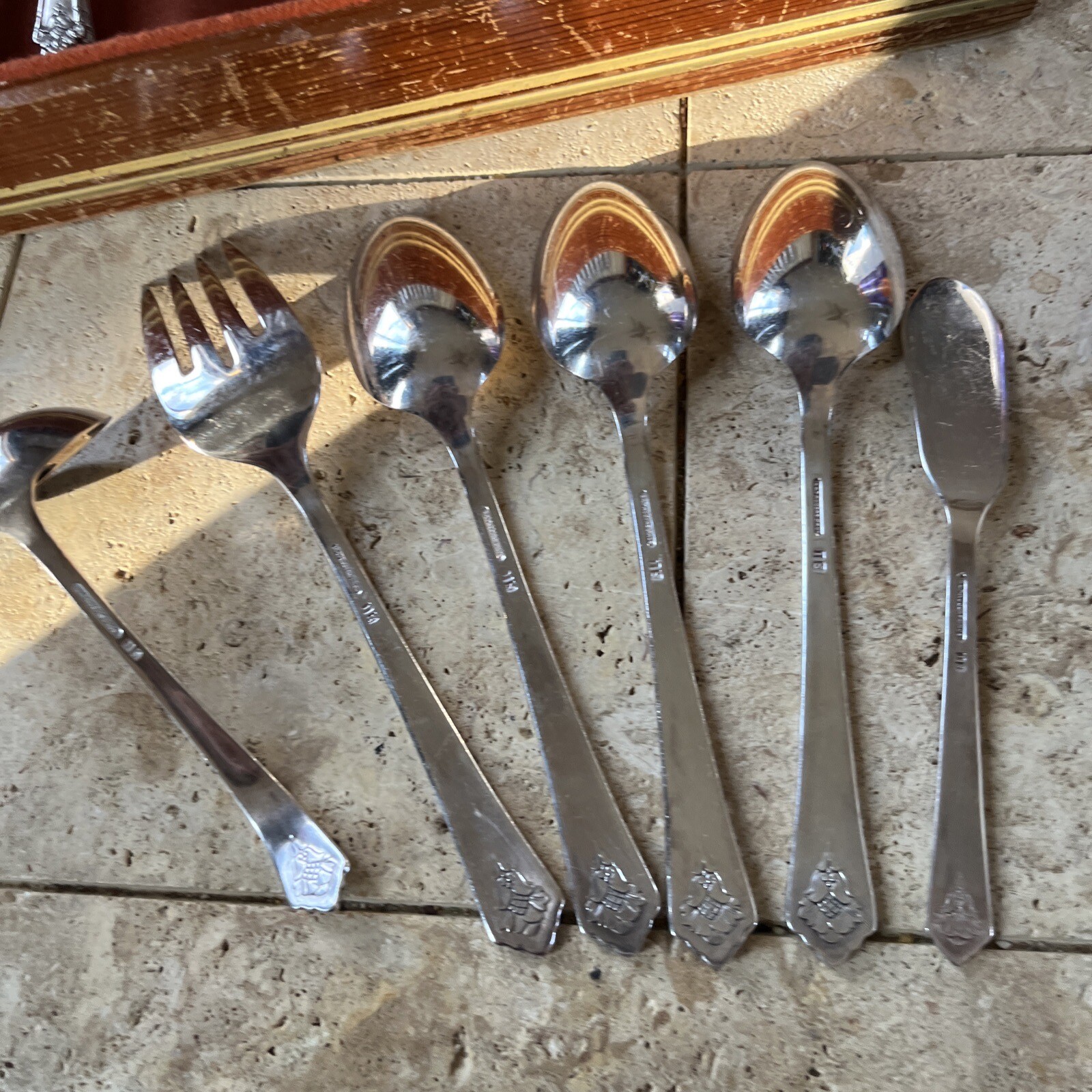 Hostess Serving Set HER MAJESTY 1847 Rogers Bros, International Silverplate 6 Pc