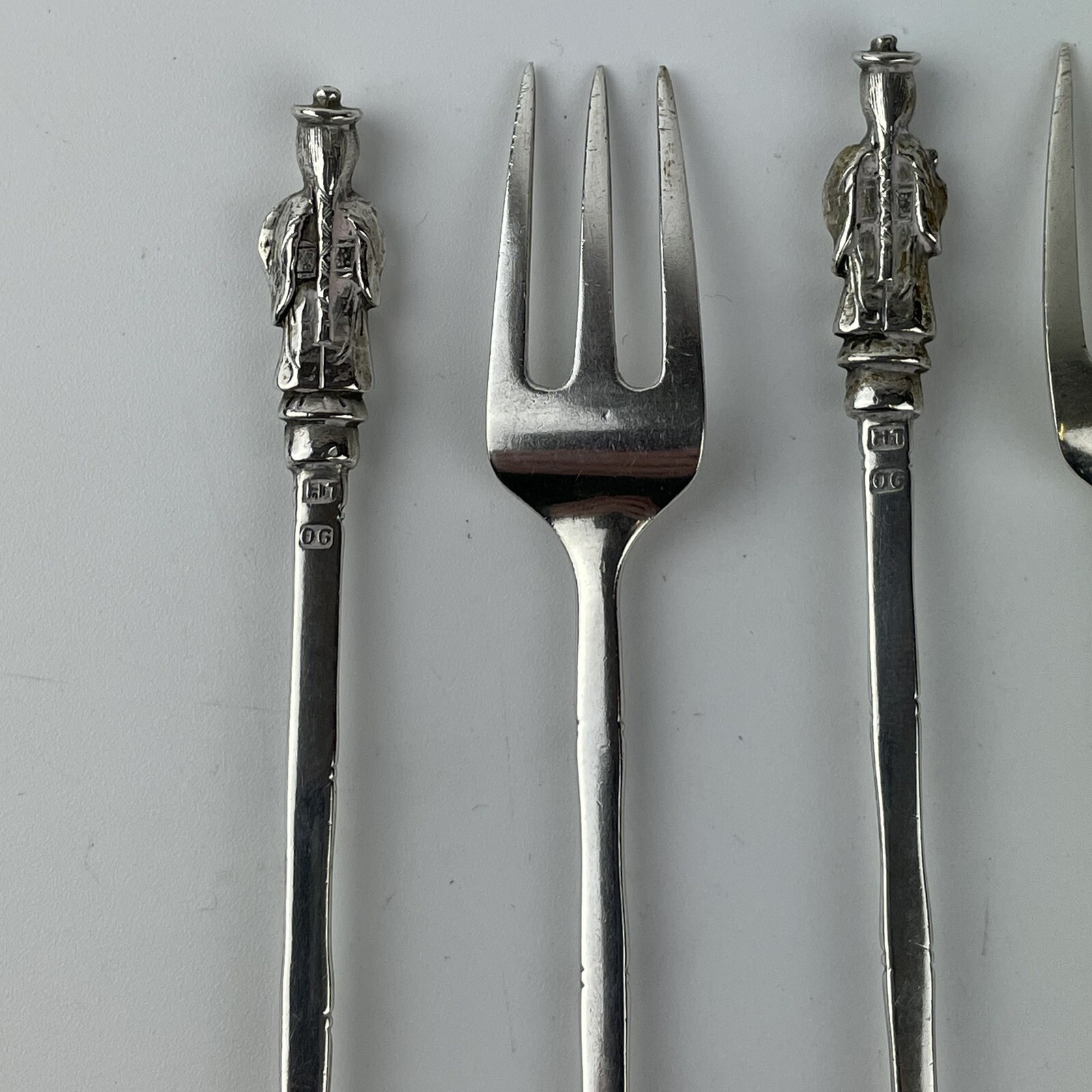 Antique Chinese Export Solid Silver 13.2cm Forks Bamboo & Figures Luen Hing