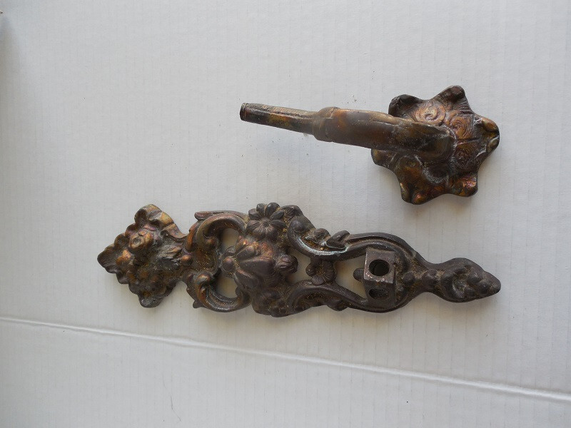 Antique Decorative Arts Hardware Element Ornate Detailed Bronze heavy 2 pcs