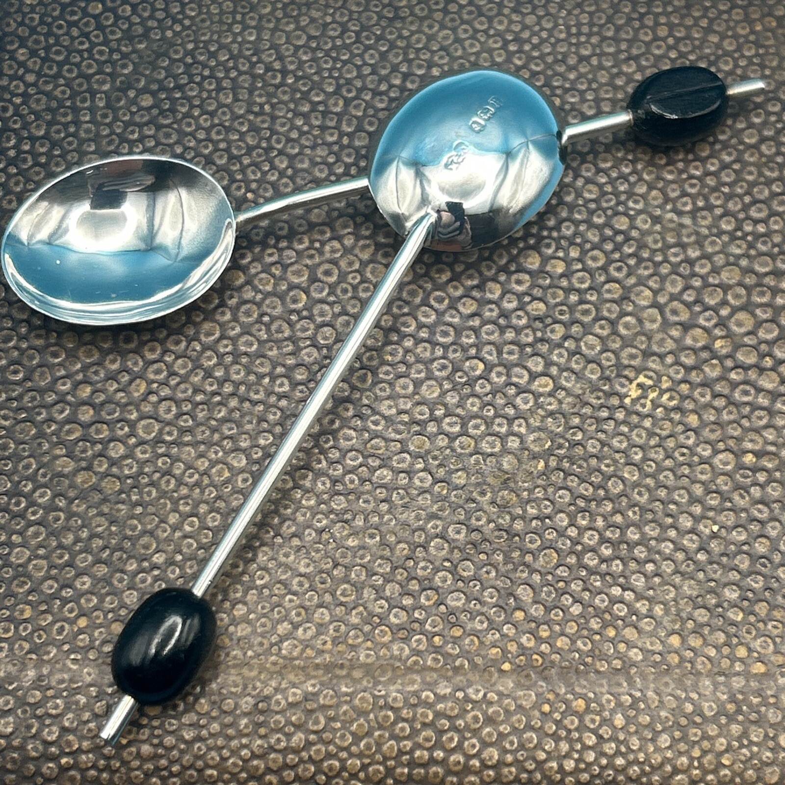 6 Boxed, Coffee Bean, Hallmarked M&J Spoons, Birmingham 1932/33 Marson & Jones