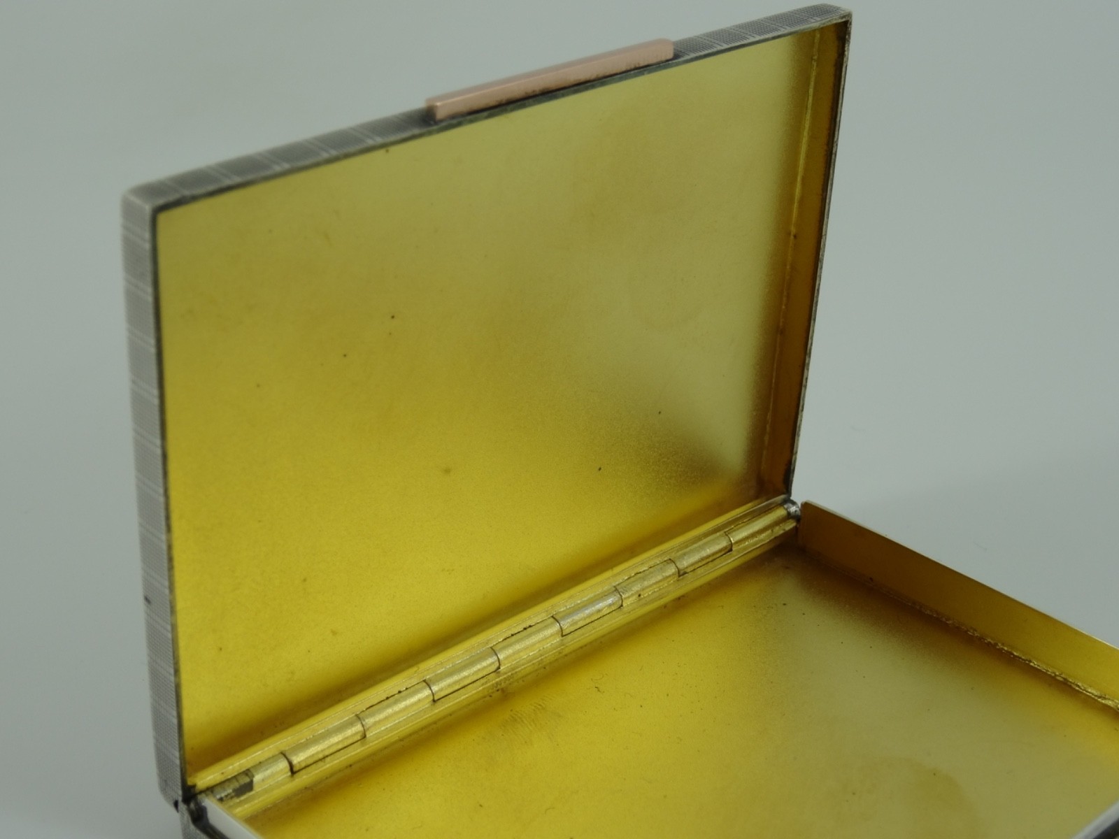 SOLID STERLING SILVER SPLENDID GEORGE VI CIGARETTE CASE BIRMINGHAM 1938 113G