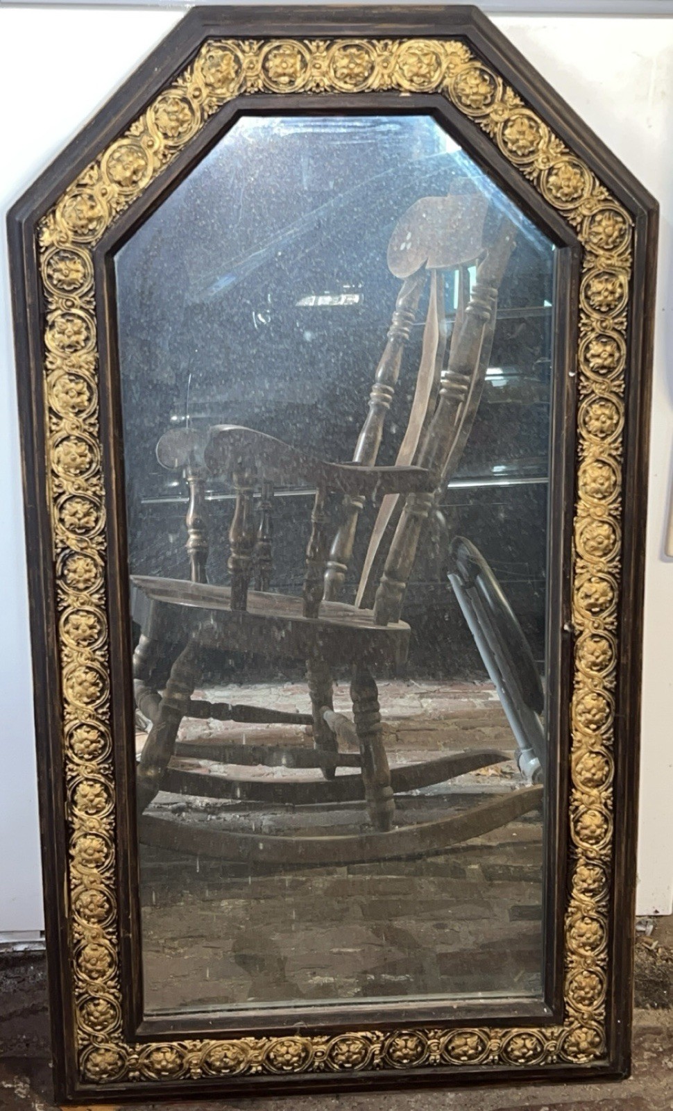 Vintage 1969 American Mirror Company Gothic Hand Gilded Wood Framed Mirror