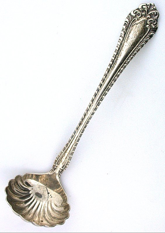5 1/4 x 1 2/5 Inch Vintage Sterling Silver Small Sauce Cream Ladle AS82/1926