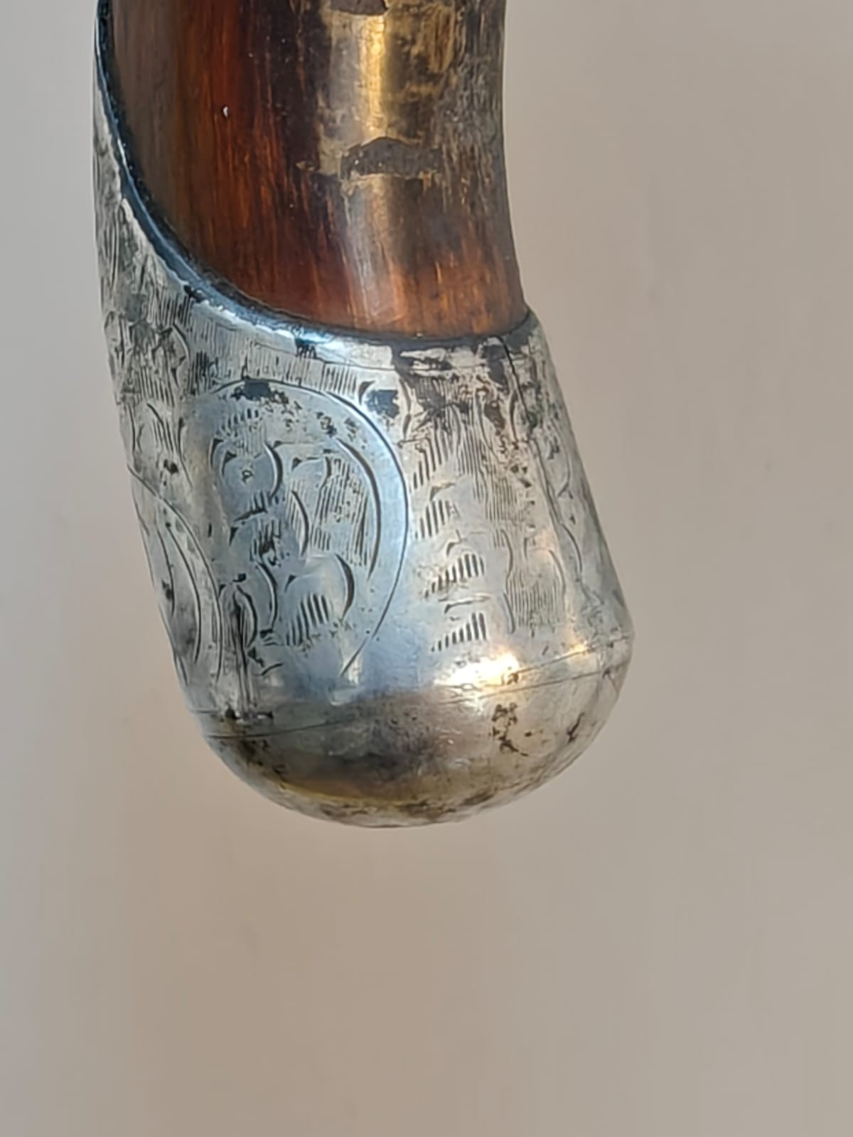 Edwardian silver handle tip and collar reeded walking stick – 90cm long