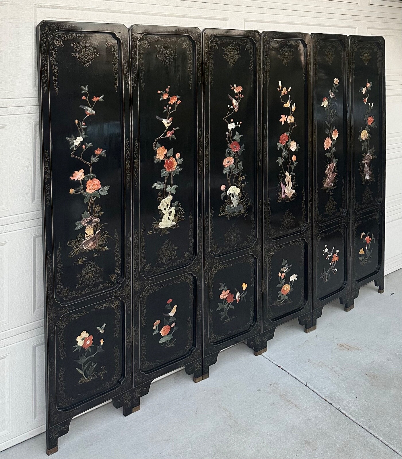 Large Six-Panel Chinese Hardstone & Lacquer Folding Screen Chinese, Early 20 C
