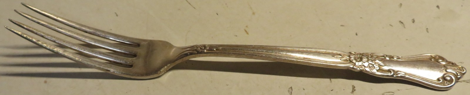 Vintage Wm A Rogers Oneida Ltd Valley Rose Silver-plated 7 Pc Mixed Lot Fork Kni