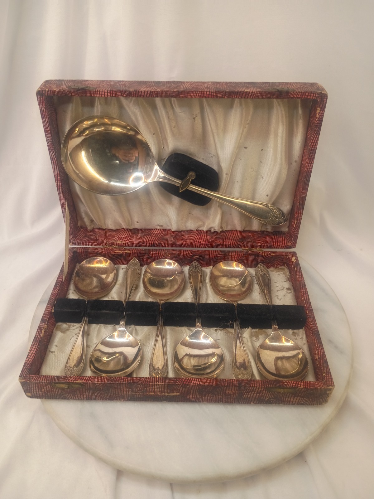 Vintage. EPNS Silver Plate Dessert Spoon Set 7pc with Presentation Case