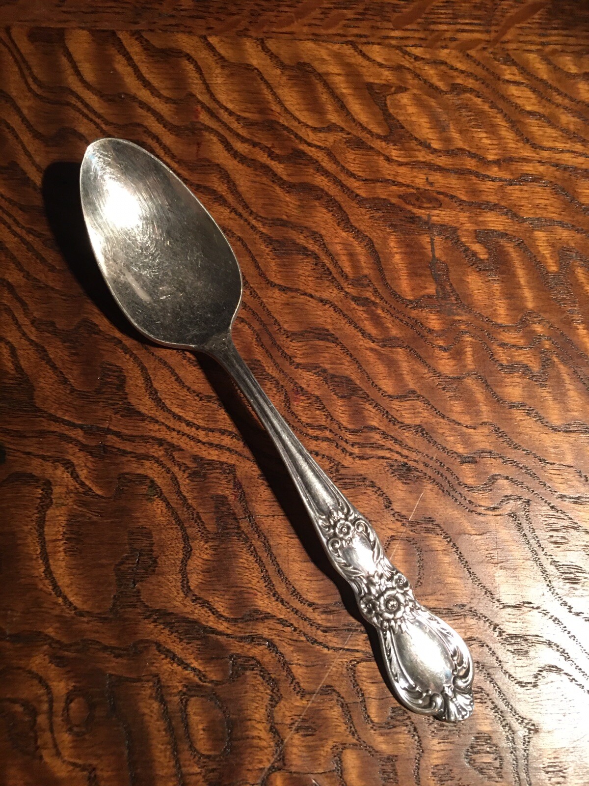 HERITAGE ~Oval Soup Spoon ~ 1847 Rogers Bros ~ Silver Plate ~ Art Nouveau