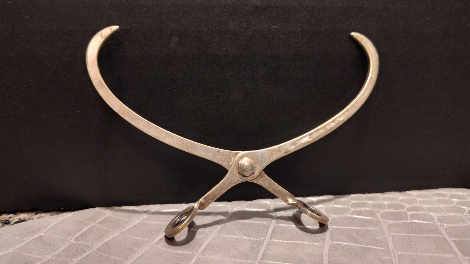 VINTAGE SILVER SUGAR TONGS BY NAPIER