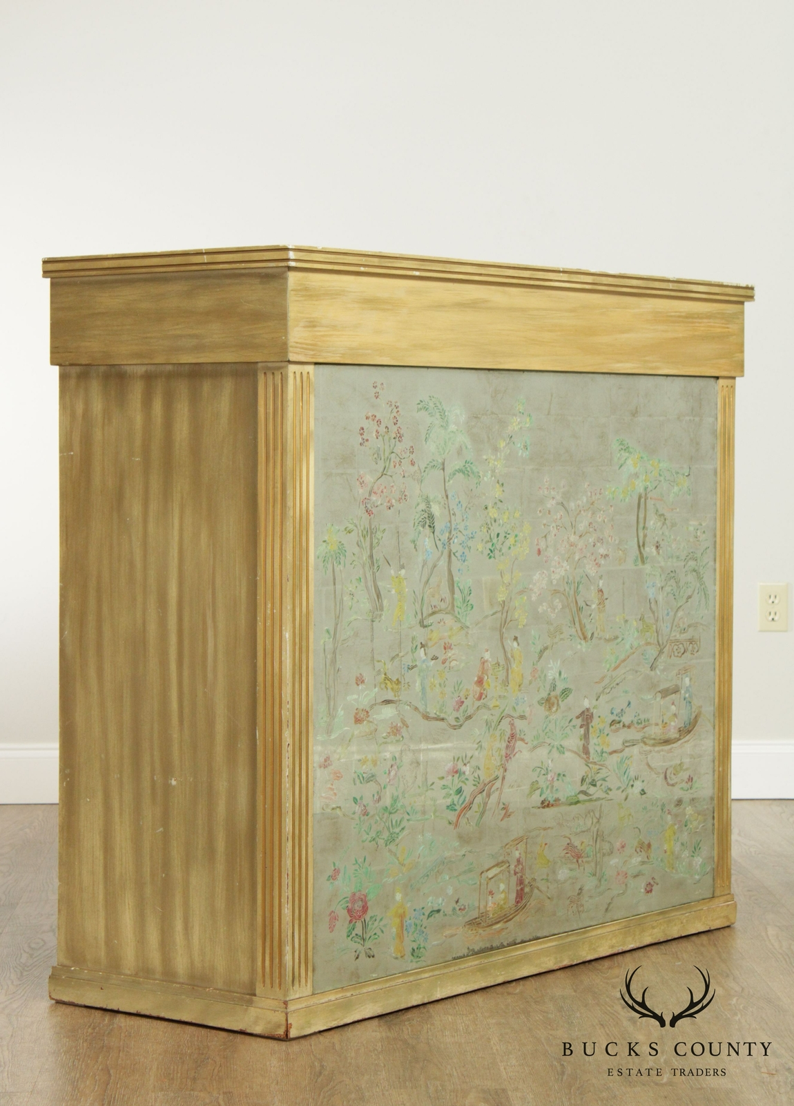 Hollywood Regency Vintage 1950’s Chinoiserie Verre Eglomise, Painted Bar