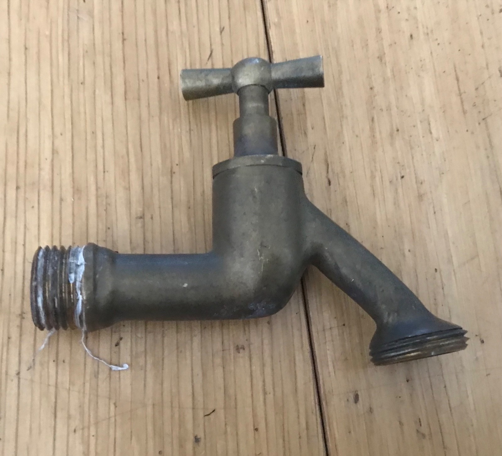 VINTAGE SOLID BRASS TAPS – Garden Tap- (Black D 12)