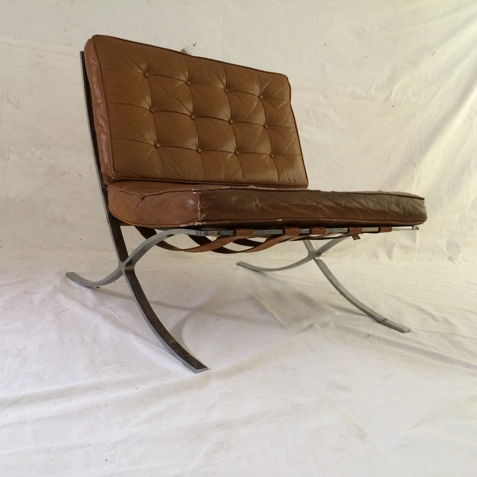MieS VaN DeR RoHe BaRceLoNa CHaiR – AutHeNtic EaRLy 1950’s