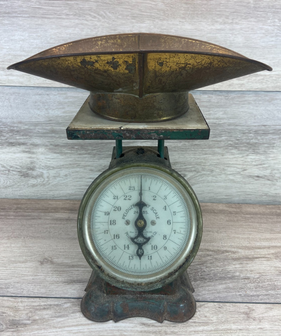 Antique Pelouze Family Farmhouse Kitchen Scale 24 lb Working Rustic & Pan Basket