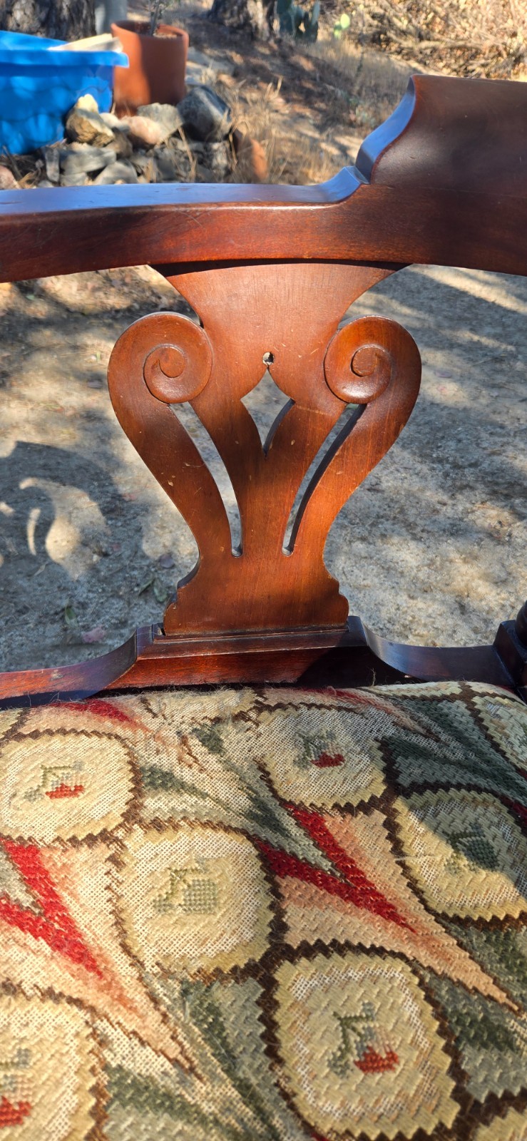 Antique Vintage Victorian Carved Walnut Corner Scottish Chair Lion Face Griffons
