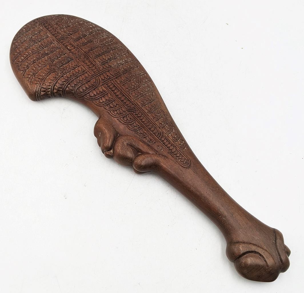 MAORI NEW ZEALAND CARVED WOOD WAHAIKA CLUB 20TH CENTURY