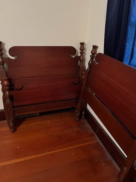antique bedroom sets 1900-1950